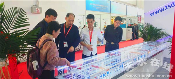 北交大劉峰一行參觀天水鍛壓集團展臺 深化技術交流