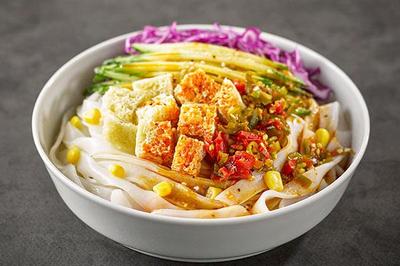 涼皮加盟店排行榜前四名哪家好?農(nóng)民工創(chuàng)業(yè)首選肖記涼皮